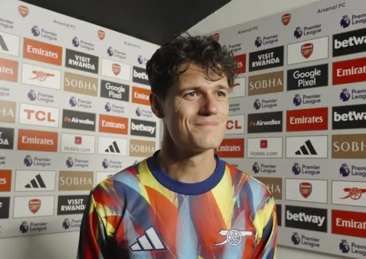 在了水晶宫, 轮换