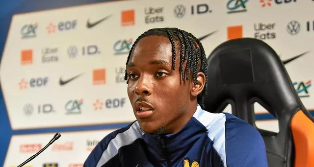 src, 肯定很不开 src, 肯定很不开