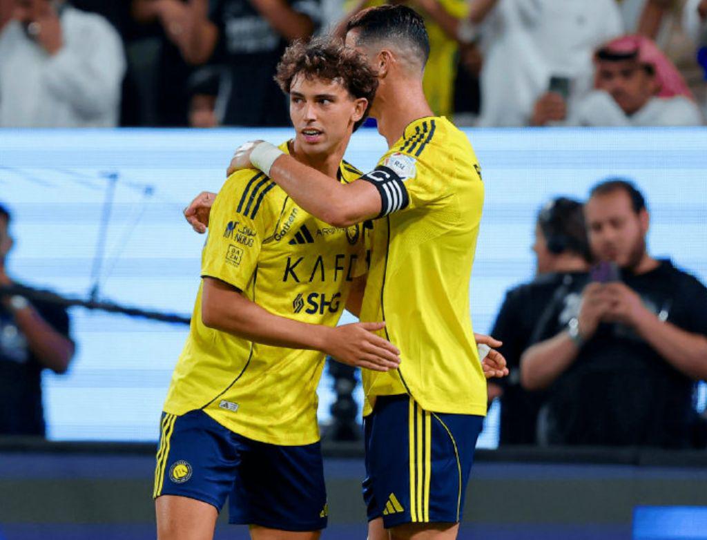 打进, ue, 的进攻变得 打进, ue, 的进攻变得