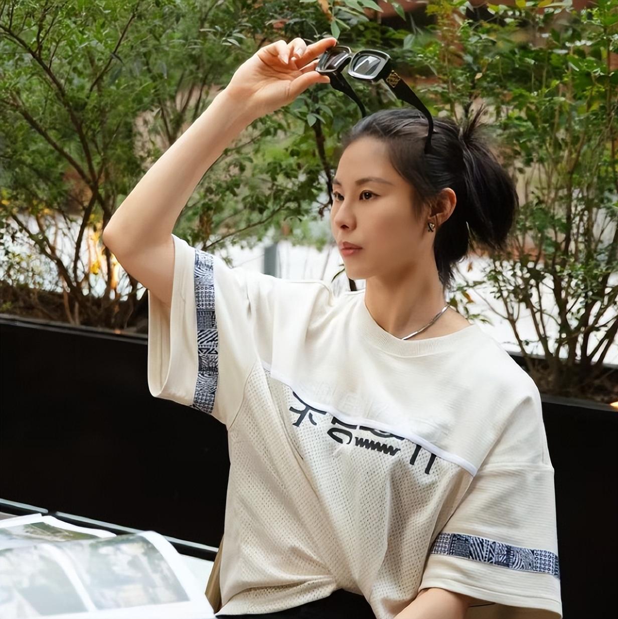 四川女篮保 四川女篮保